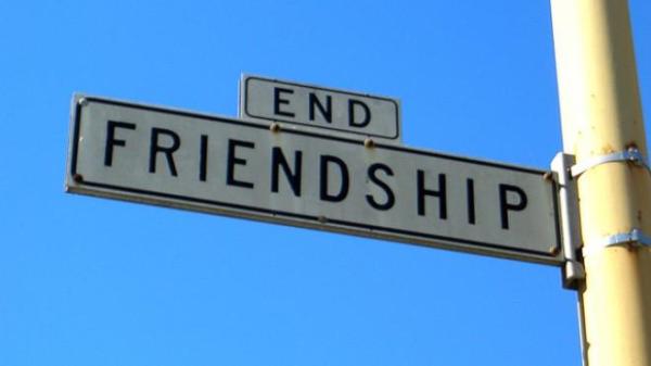 Cuándo terminar una amistad - Aceptar al otro como es
