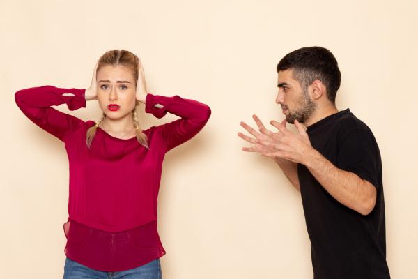 ¿Qué hacer cuando tu pareja te lastima con palabras? - ¿Cómo identificar el daño emocional causado por las palabras de tu pareja?