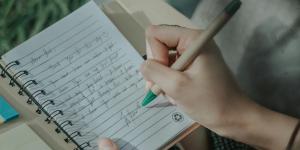 Journaling: qué es, cómo hacerlo, ideas y ejemplos
