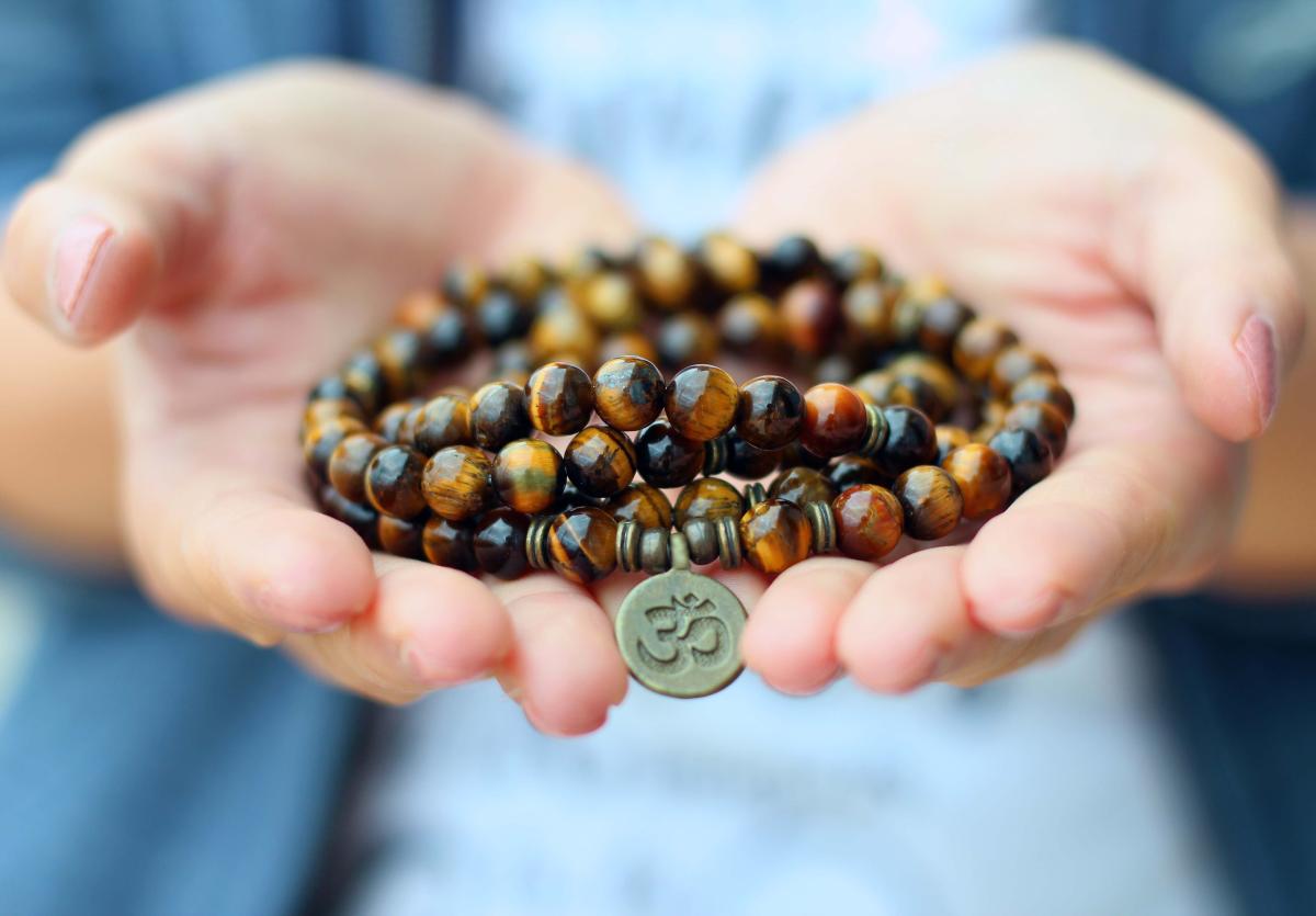 Cómo elegir tu pulsera mala para encontrar paz interior
