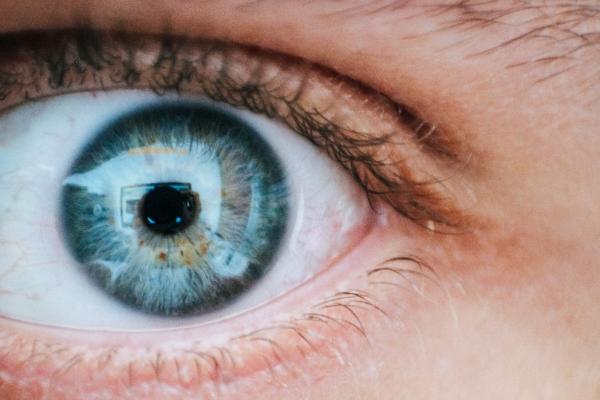 Cómo afecta el estrés a los ojos - Cómo tratar la astenopia o estrés ocular