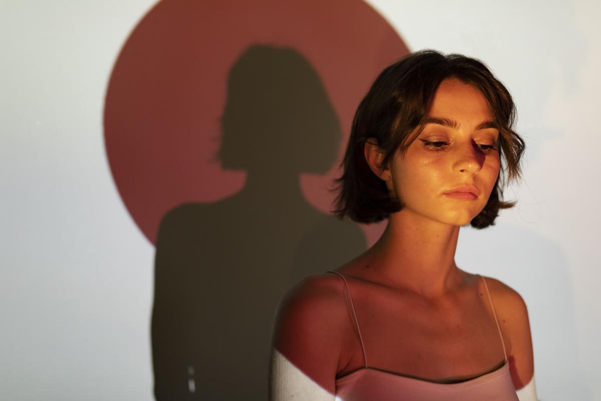 Cómo es el lado oscuro de las personas altamente sensibles y sus características