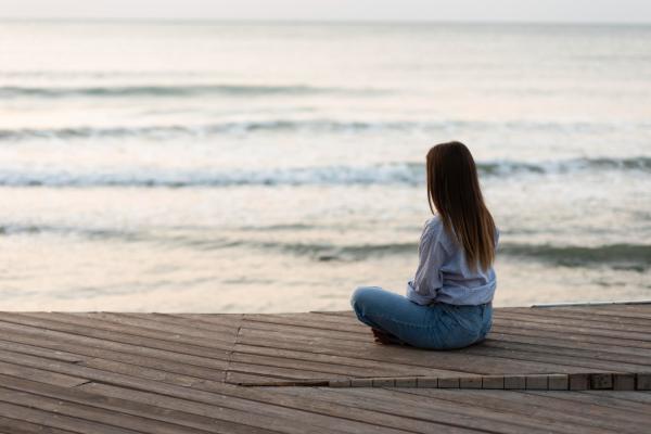 ¿Cómo desengancharse emocionalmente de alguien? - ¿Cómo alejarse de alguien para no sufrir?
