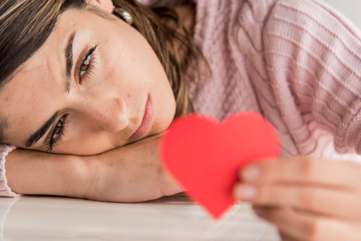 “Te quiero, pero no estoy enamorado de ti”: significado y qué hacer