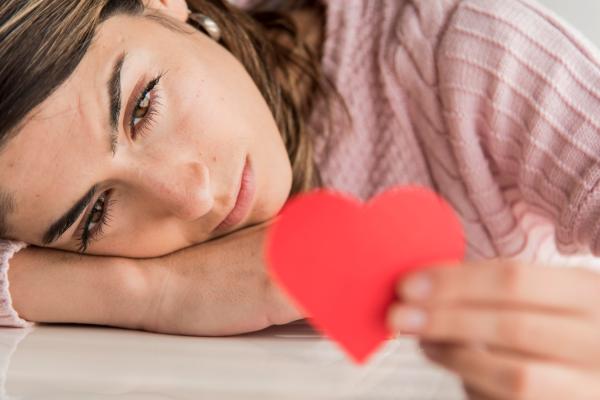 “Te quiero, pero no estoy enamorado de ti”: significado y qué hacer