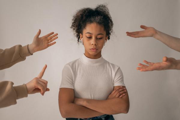 Discriminación por apariencia física: qué es, tipos de discriminación y consecuencias - ¿Qué es la discriminación por apariencia física y cómo se manifiesta?