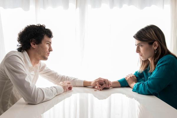 Quiero dejar a mi pareja pero no puedo: ¿qué hago? - ¿Debo dejar a mi pareja?