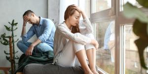 Me siento triste con mi pareja: por qué y qué hacer