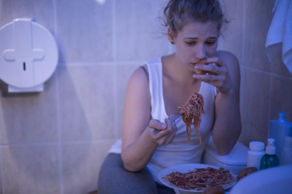 Cómo superar la obsesión por la comida - Adicción a la comida: posibles causas