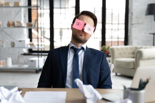 Qué es la procrastinación emocional y por qué evitamos lo que sentimos - ¿Cómo dejar de procrastinar por motivos emocionales?