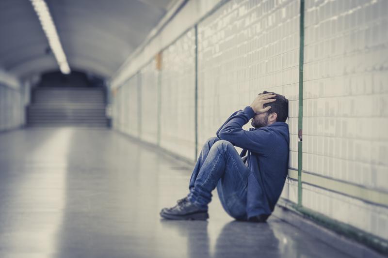 Ambulofobia (miedo a caminar): qué es, causas, síntomas y tratamiento