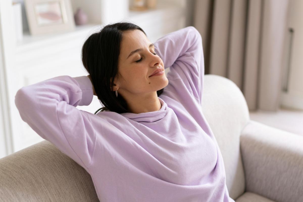 El aire que respiras y tu salud mental: Cómo la ventilación afecta tu bienestar psicológico
