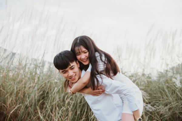 ¿Qué es la agamia y por qué rompe las reglas de las relaciones? - Ventajas y desafíos de este modelo relacional