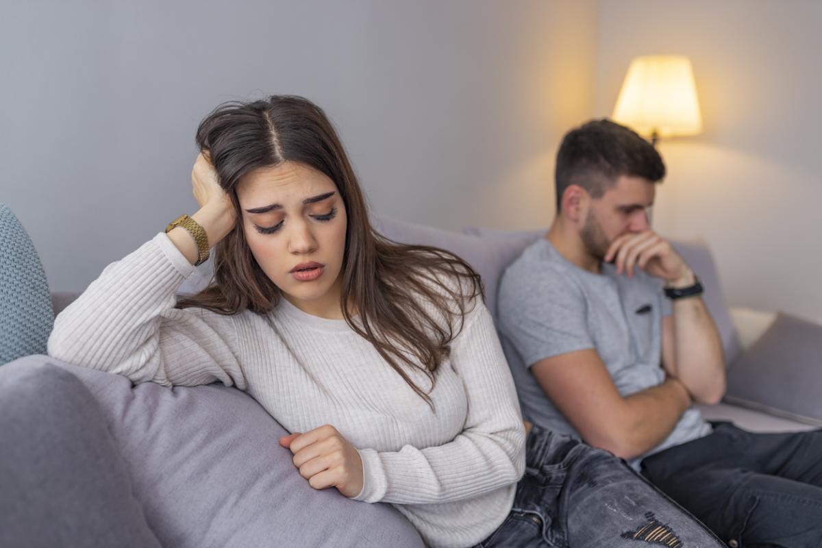 Cómo actuar si mi pareja no pone límites a su ex