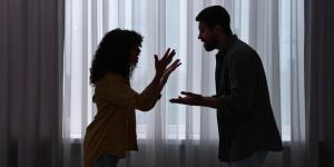 Mi pareja me dice que estoy mal de la cabeza: ¿qué hago?