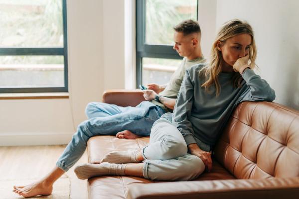 Mi pareja no quiere hablar de los problemas: ¿qué hacer?