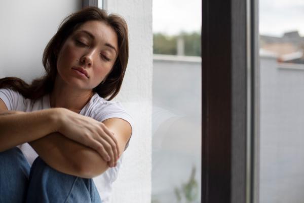 10 Diferencias entre tristeza y depresión: señales para reconocer cada una - 2. Intensidad de las emociones