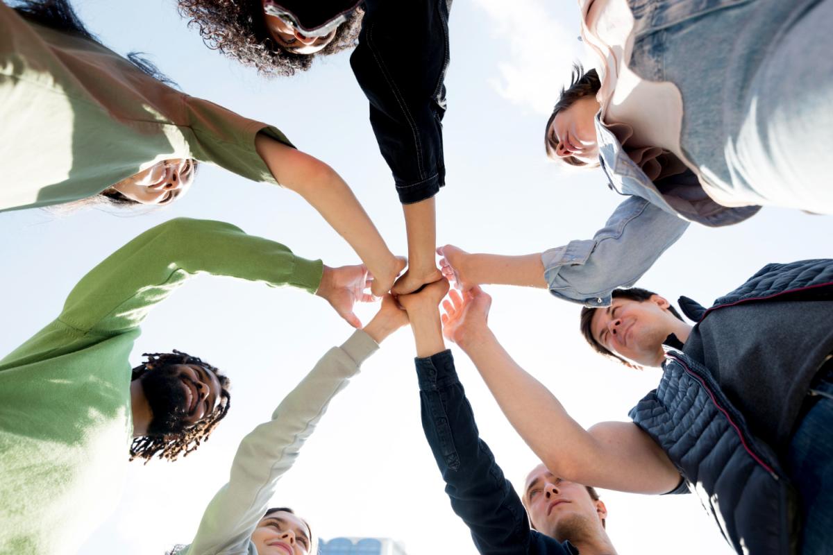 Ética social: qué es, importancia, principios y ejemplos actuales