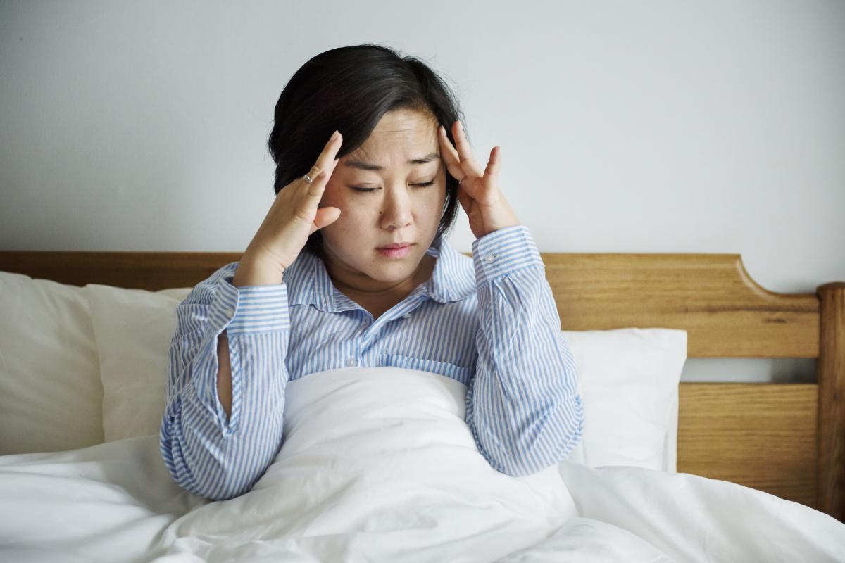 Ansiedad al despertar: síntomas, causas y tratamiento