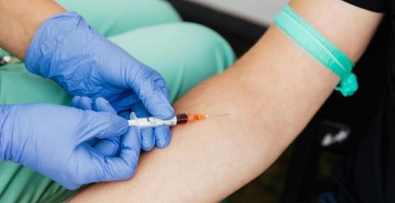 Fobia a la sangre o hematofobia: qué es, causas y cómo superarla