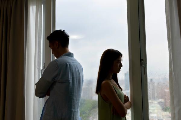 Cómo recuperar a tu pareja en 7 días - Detén la persecución emocional
