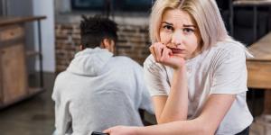 No quiere nada serio pero quiere seguir quedando: qué hacer