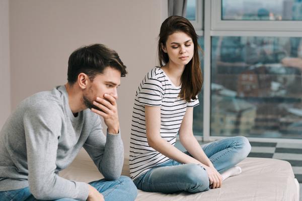 Mi pareja y yo nos vemos muy poco: ¿qué hacer? - Pregúntate qué necesitas realmente en la relación