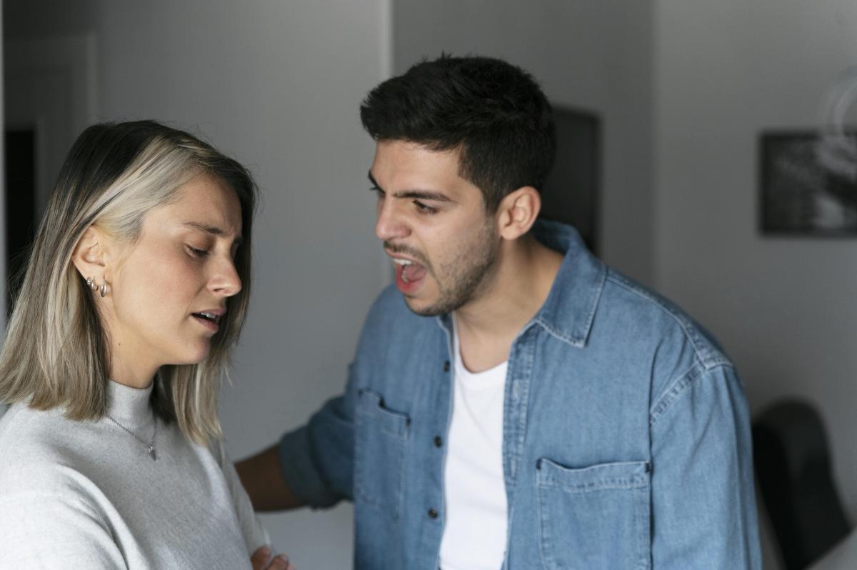 ¿Un narcisista perdona una infidelidad?