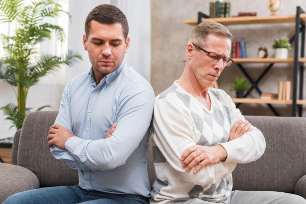 ¿Cómo tratar a un hijo adulto desagradecido? - ¿Cómo afecta a los padres tener un hijo desagradecido?