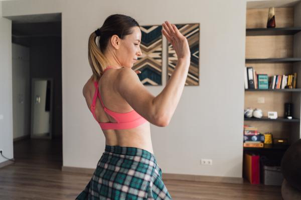 Ejercicios para sanar heridas emocionales - 9. Movimiento corporal consciente