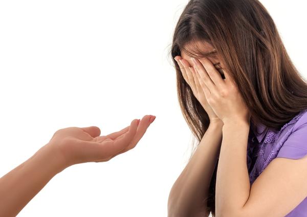 Transtorno Dissociativo de Identidade: o que é, sintomas e como tratar. - 2. Sintomas de transtorno dissociativo de identidade