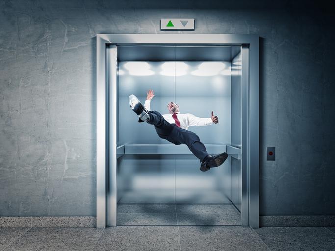 O que significa SONHAR com ELEVADOR