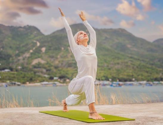 Diferença entre yoga e pilates - O que é yoga