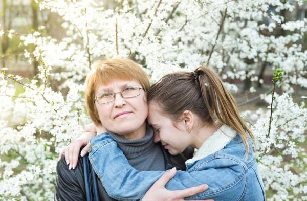 Minha mãe não gosta de mim: o que eu faço? - Por que a minha mãe não gosta de mim: causas