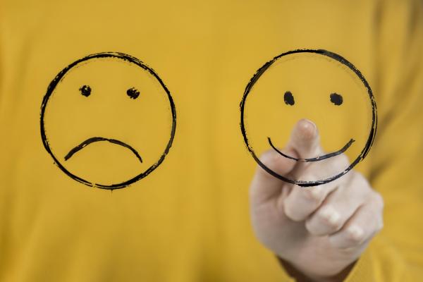 O que é validação emocional: importância, como melhorá-la e exemplos